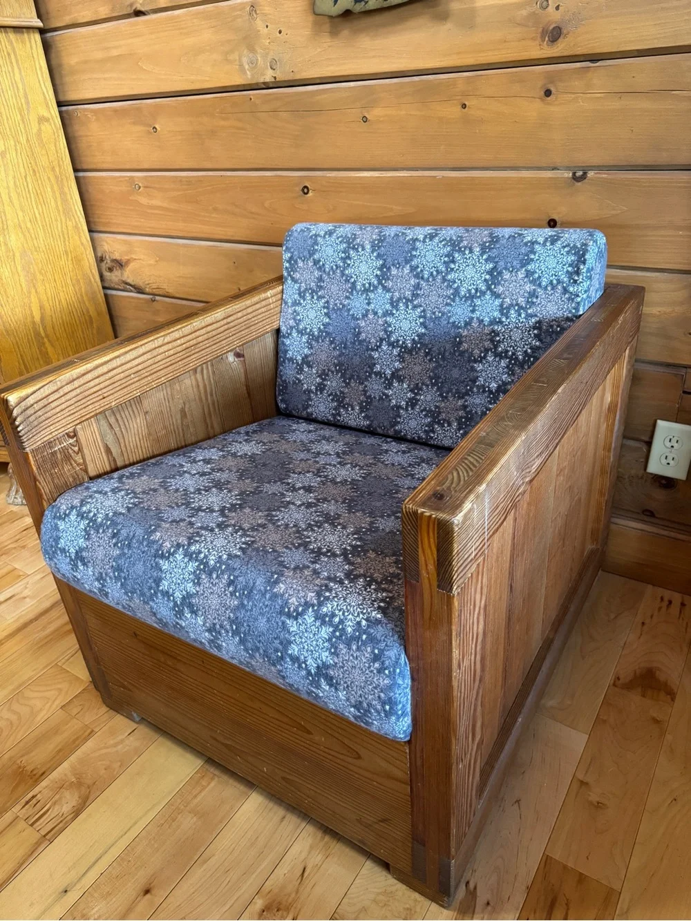 Custom THIS END UP Classic Chair Cover Snowflake Sky Machine Washable Flannel
